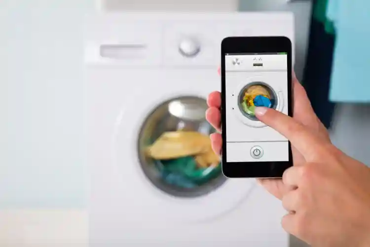How the Clothesline Mobile App Will Make Laundry Days a Breeze