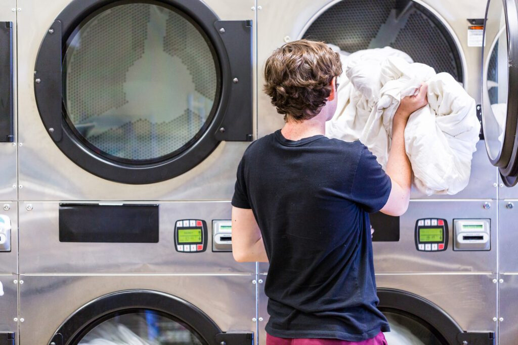 commercial laundry service